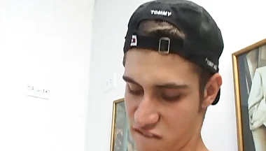 Latinos Marino and Fercho Bareback Fuck