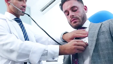 Handsome doctor Vadim Romanov anal and raw breeds Manuel Reyes