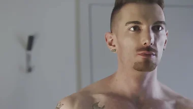 Muscular hunk King Heart jacks off to relieve frustration