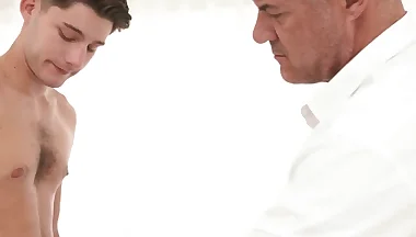 Dillon Stone Fucks Dex Devall