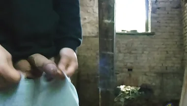 Need a place to cum! Part 6. Dangerous place for orgasm