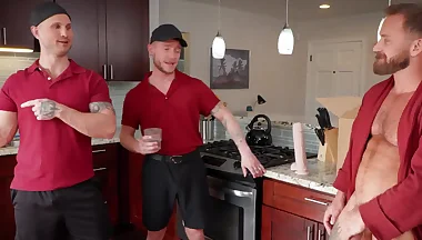 Delivery man Blain OConnor is showing trainee Colt Spence the ropes