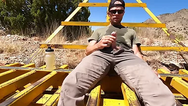 Pissing My Hiking Pants 8 Times - Completely Soaked