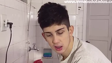 Amador – Simão e Giovani