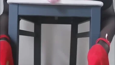 Lingerie, high heels and ass in slow motion